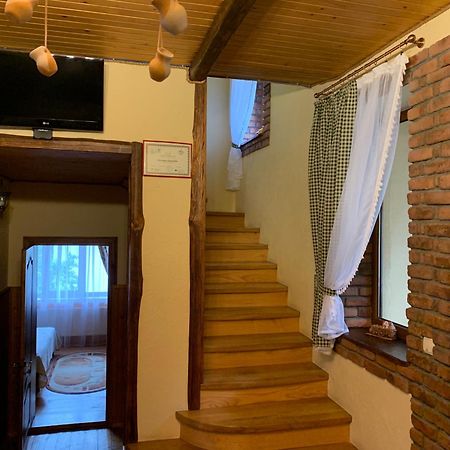 Dereviy Villa Jaremtje Exteriör bild