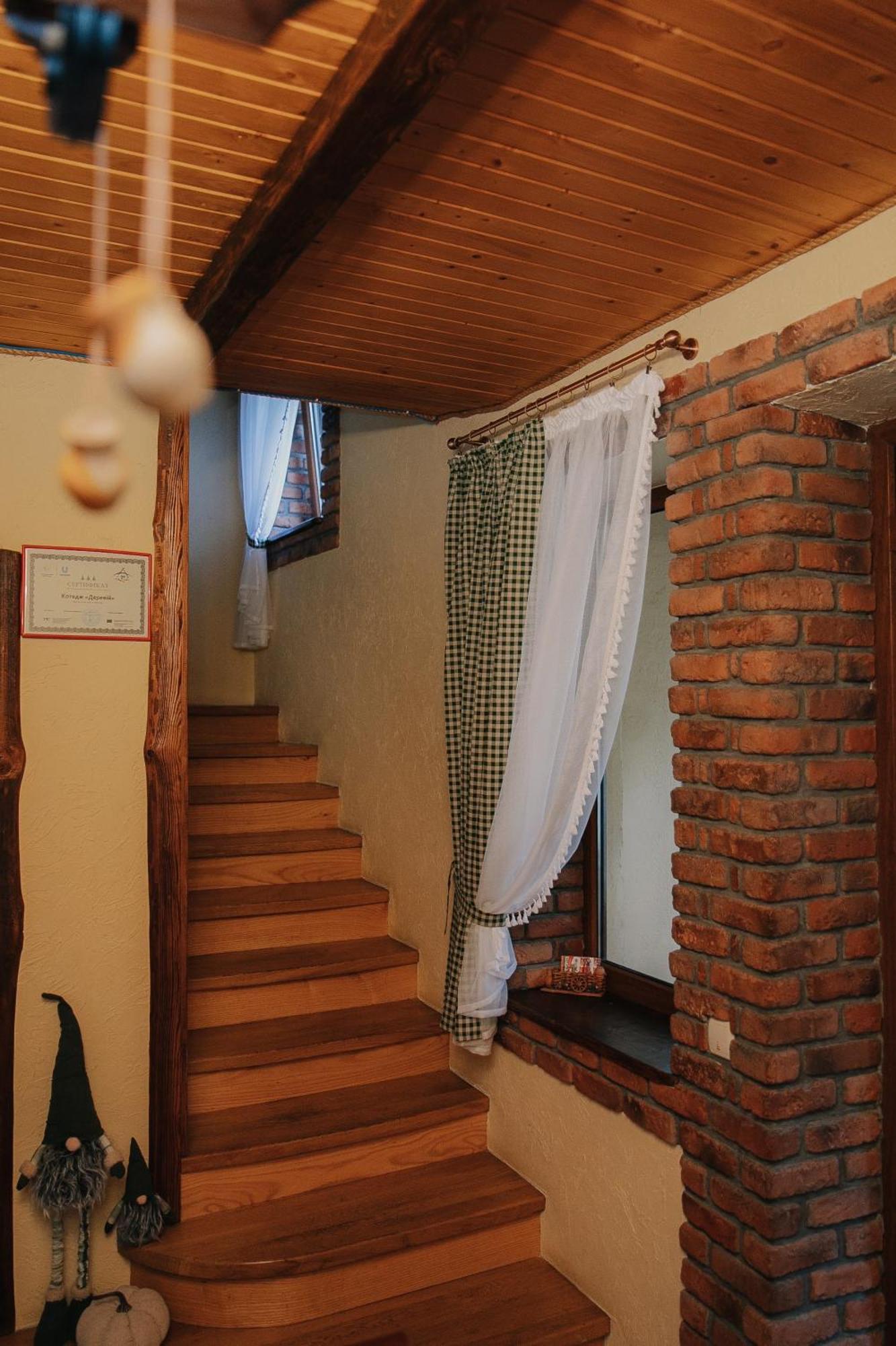 Dereviy Villa Jaremtje Exteriör bild