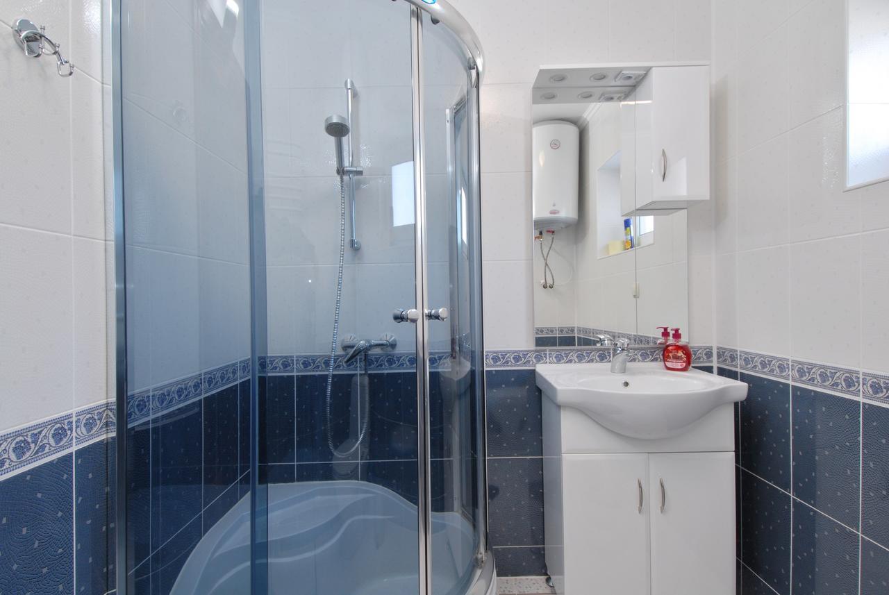 Dereviy Villa Jaremtje Exteriör bild